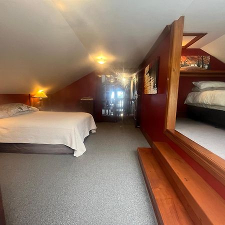The Ghost Lodge Granity المظهر الخارجي الصورة