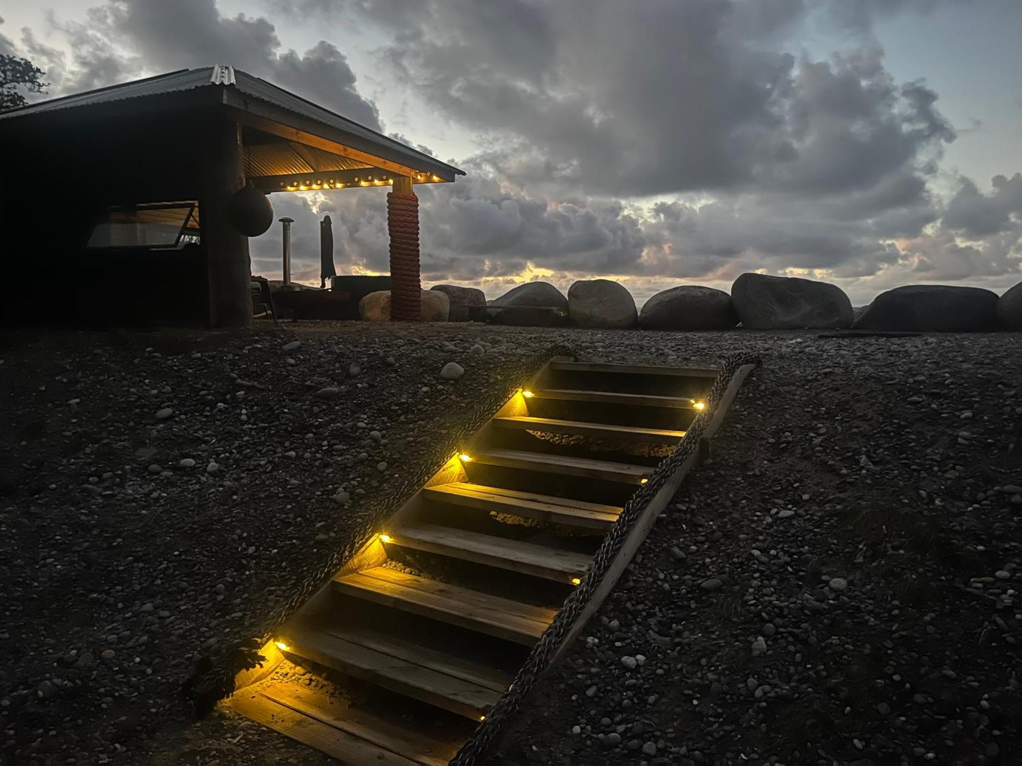 The Ghost Lodge Granity المظهر الخارجي الصورة