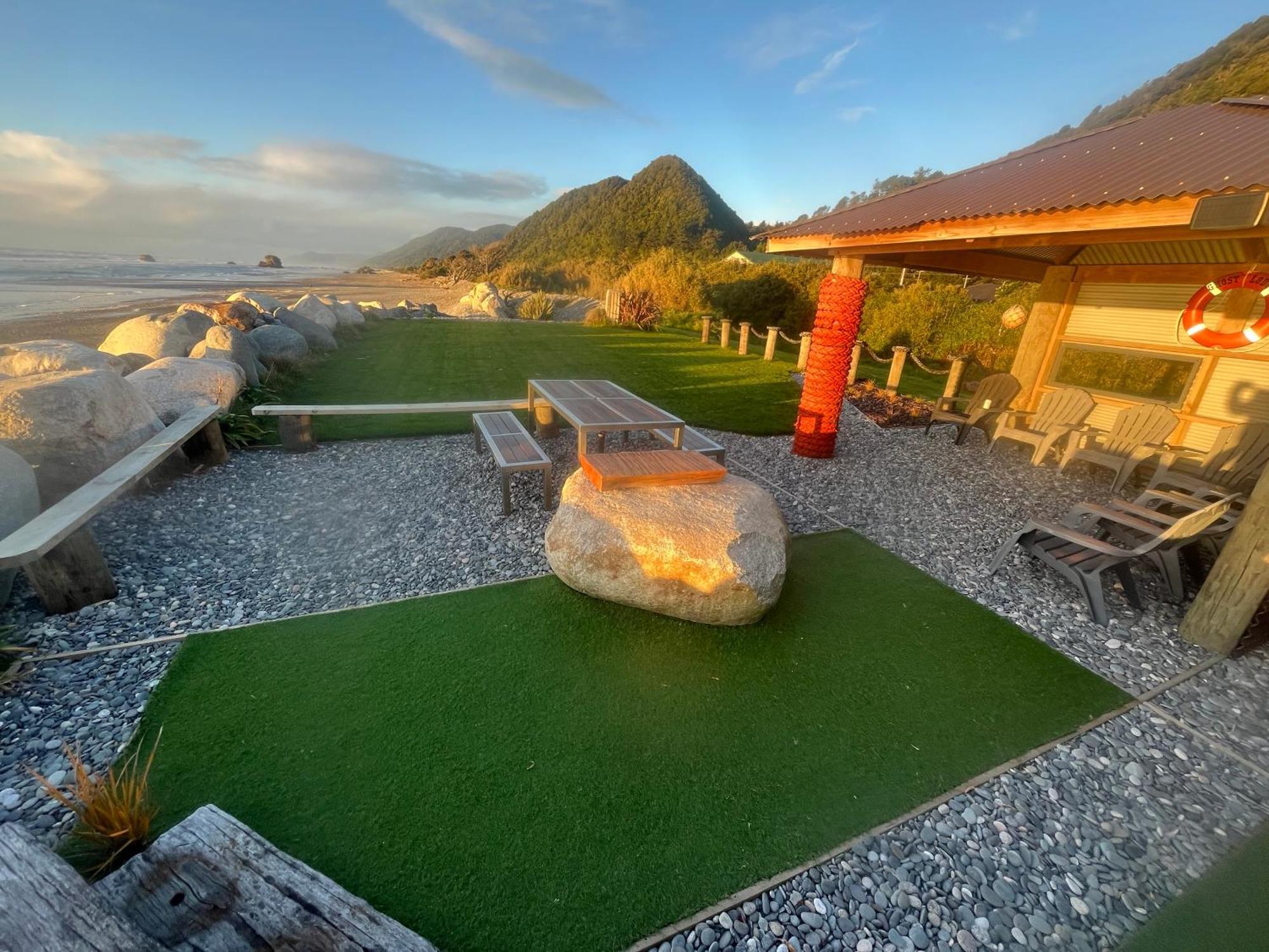 The Ghost Lodge Granity المظهر الخارجي الصورة